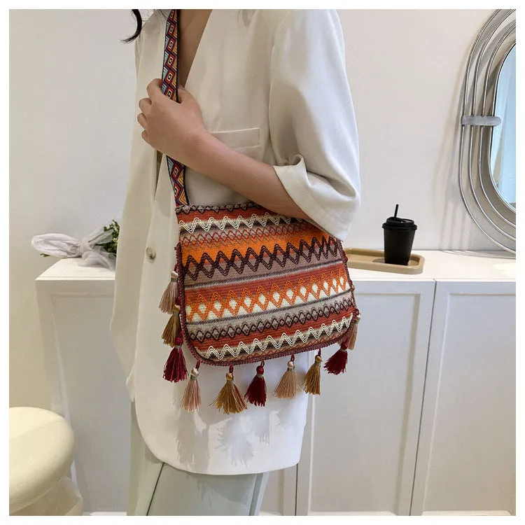 CL1148 - Trendy Retro Crossbody Woven Bag