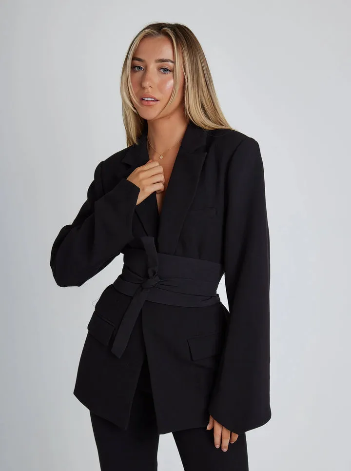 Nyssa - Stylish Blazer