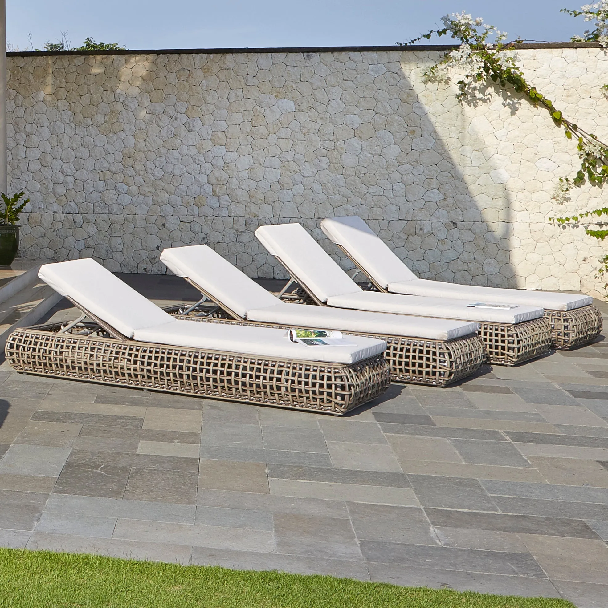 Skyline Design Dynasty Commercial Sun Lounger Kubu Mushroom Rattan Weave