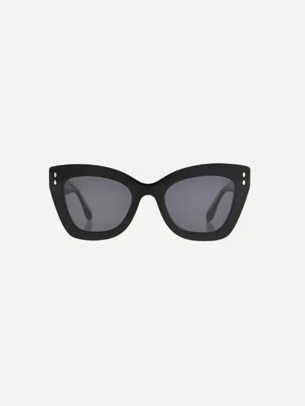 Trendy Sunglasses in Black